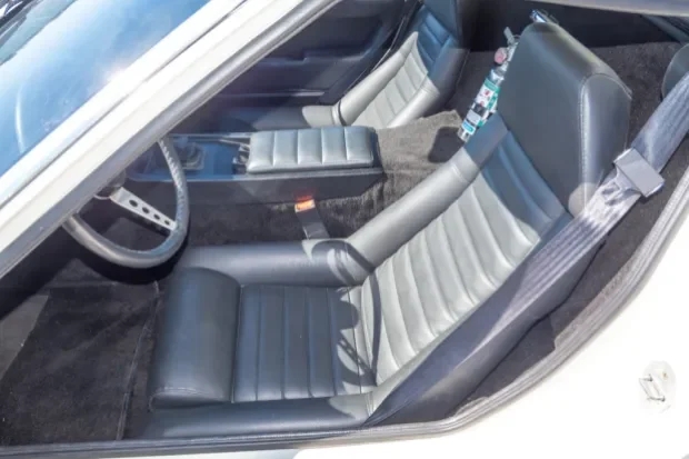 1973_lotus_europa interior.webp