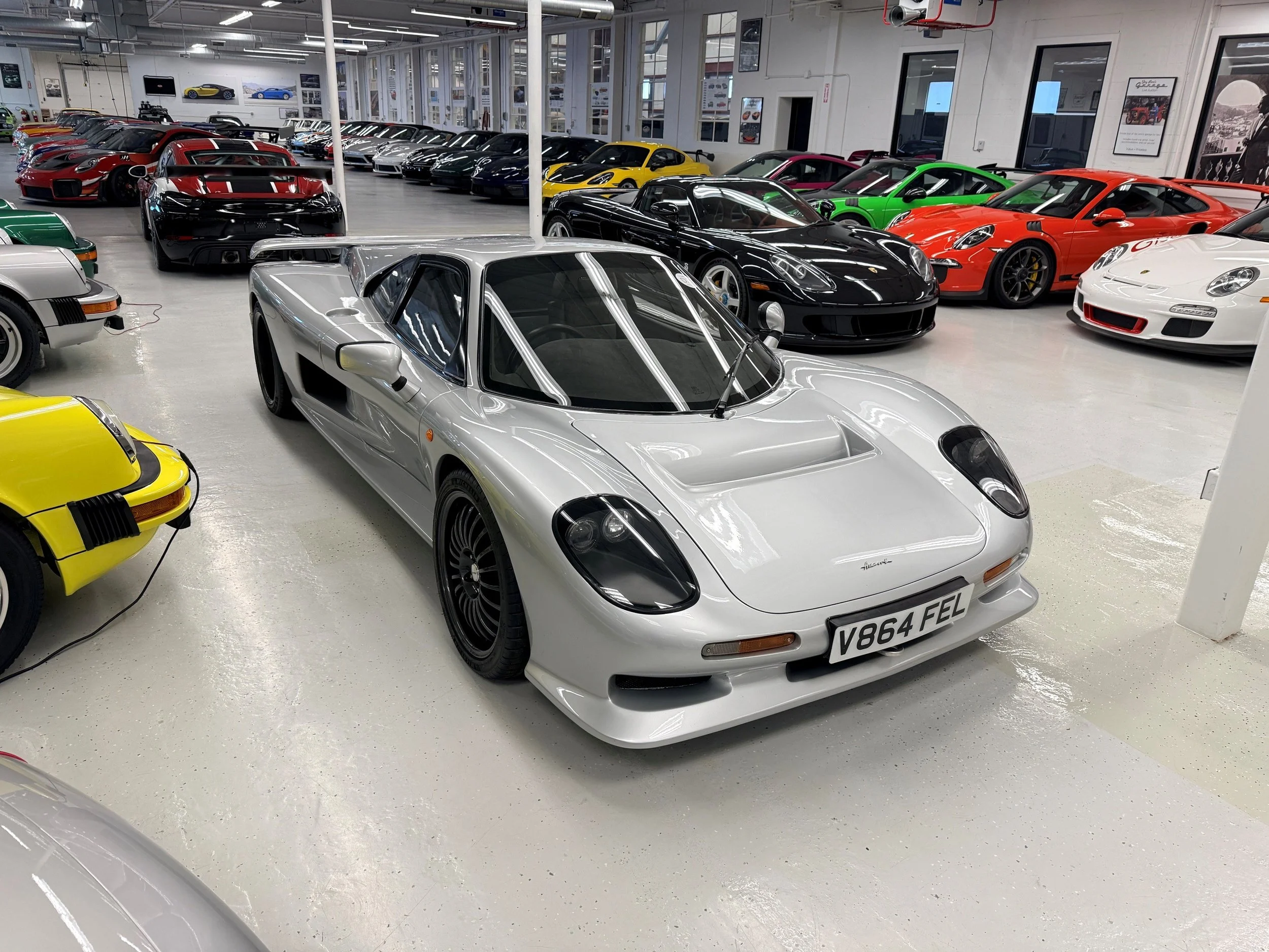 Ascari Ecosse rf 3qrtr photo.jpg