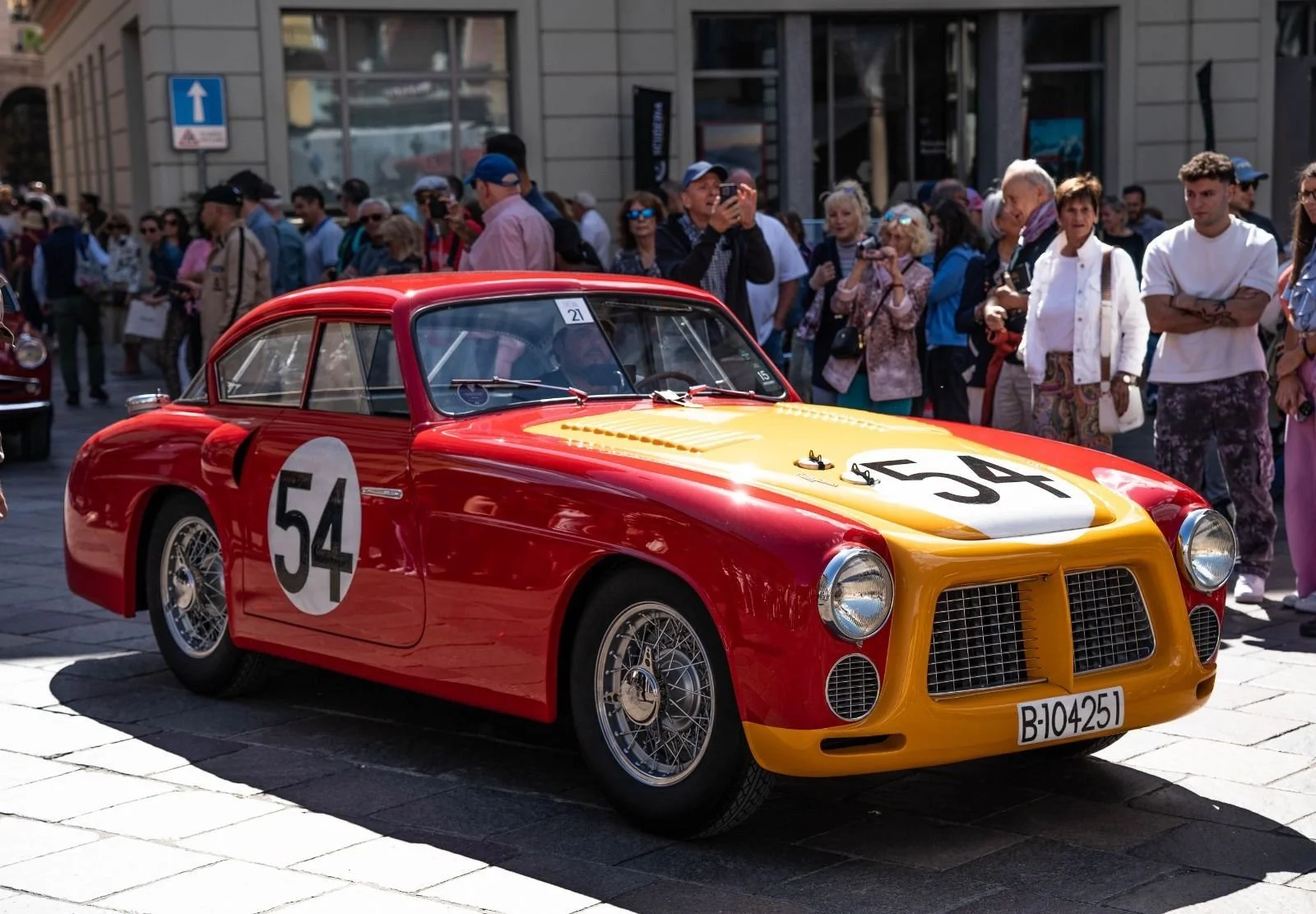 301_Lugano_4_5-18-25.jpg
