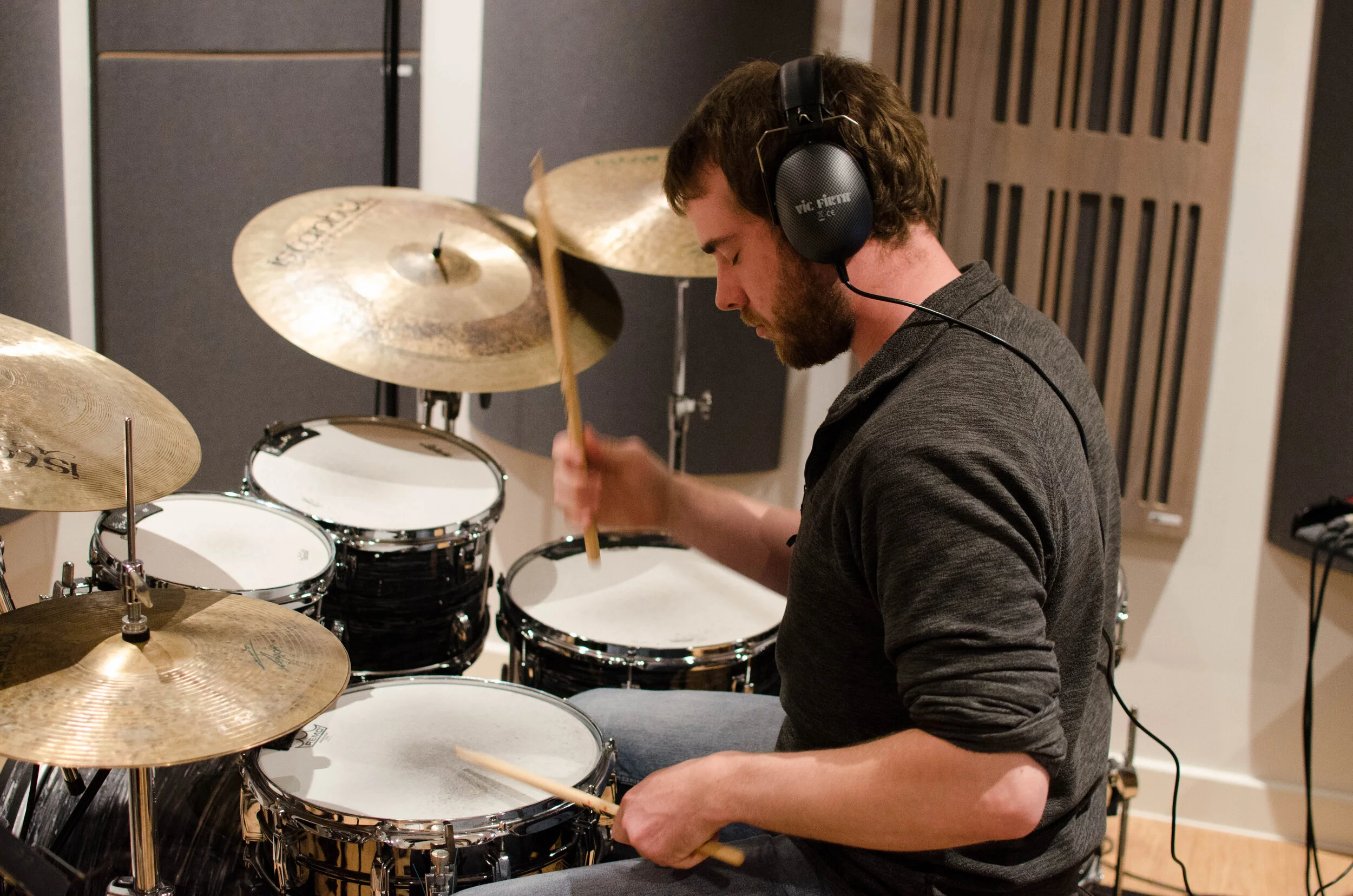 Drum Lessons Leeds — Tom Hawthorn Music