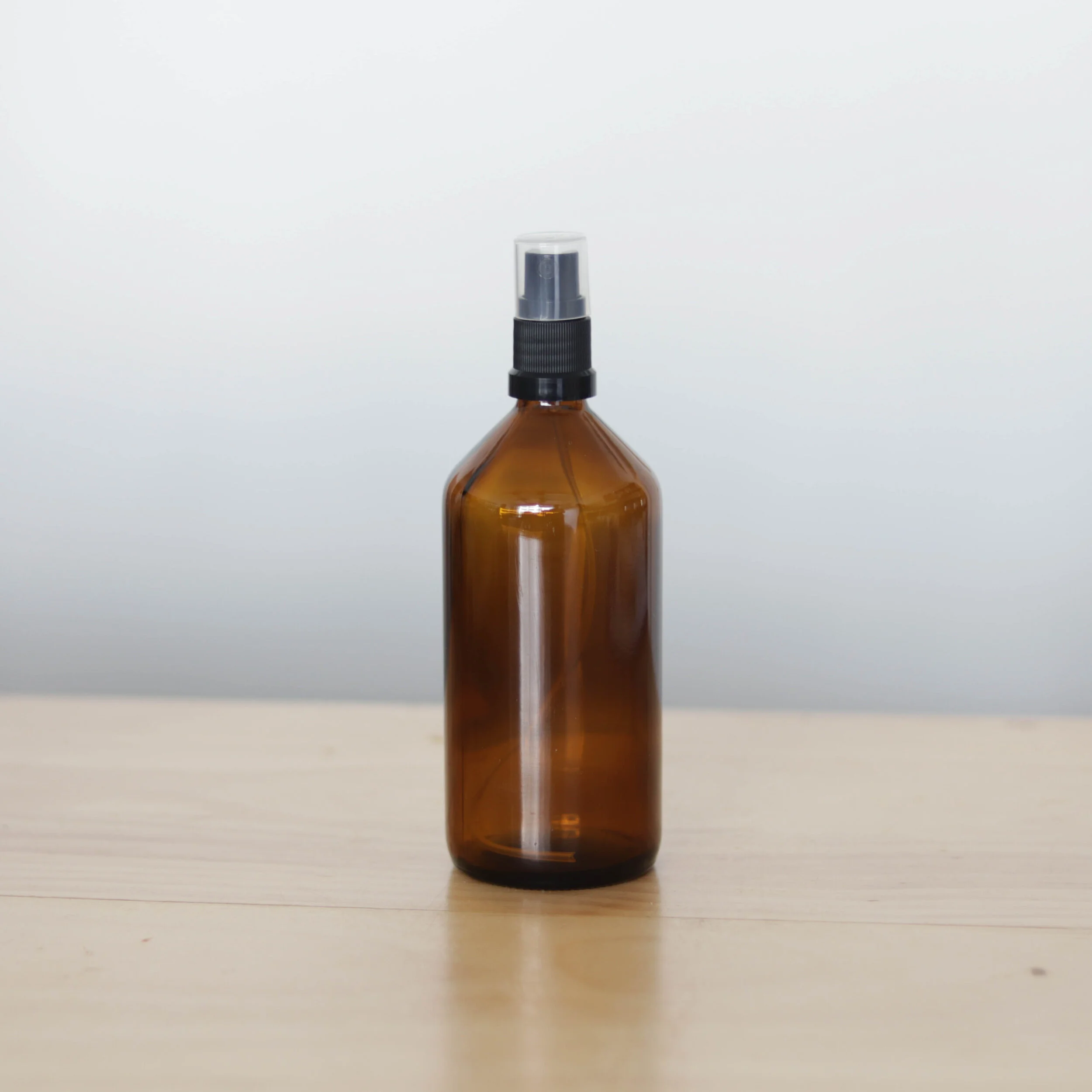 Amber Spray Bottle 200ml.jpg