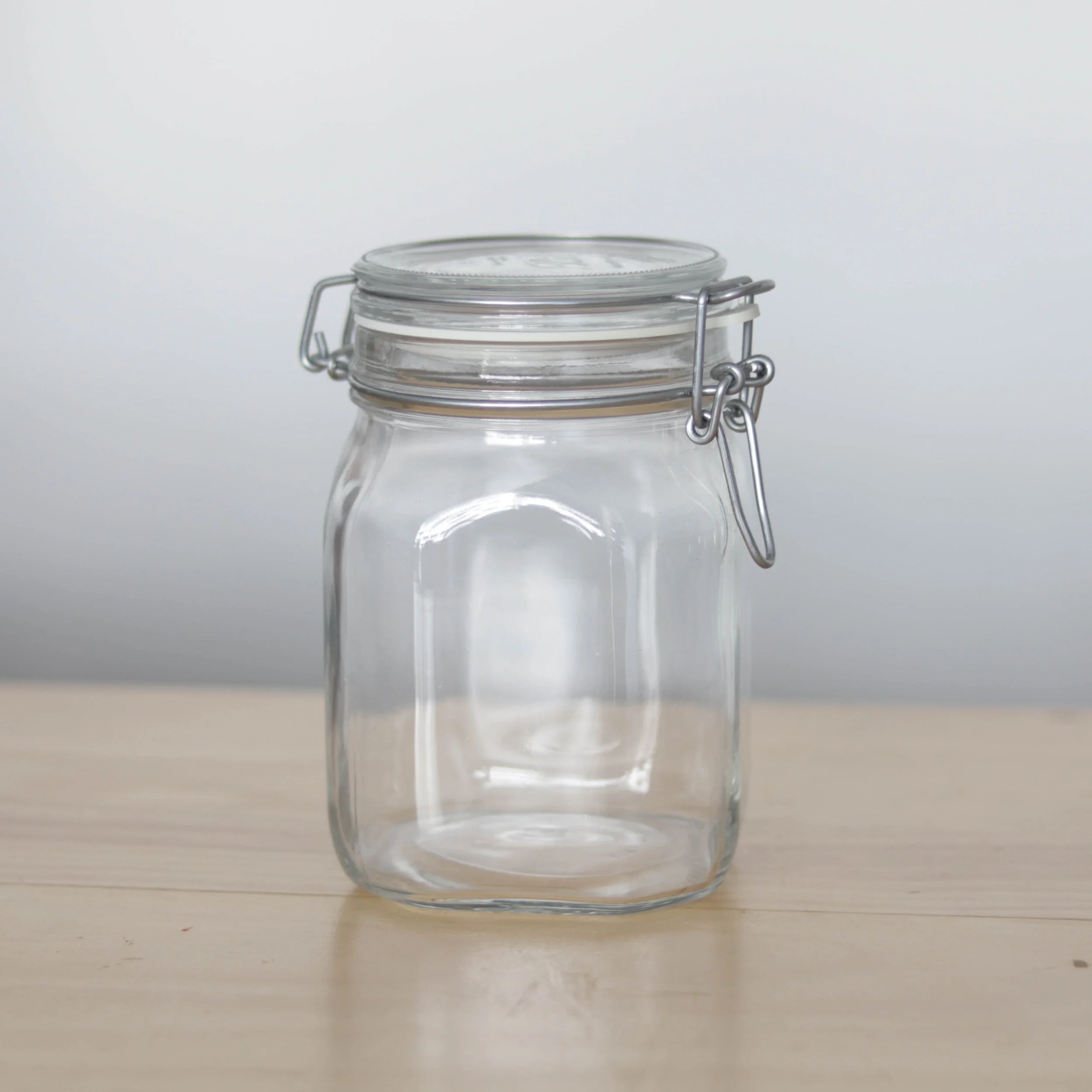 Fido Clip Lid Jar 1 Litre.jpg