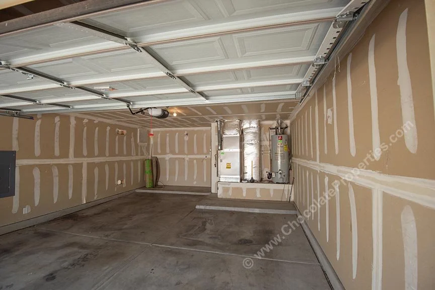 Cantacielo05_garage angle 2.jpg