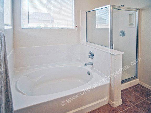 Peaceful meadows_i_MBR Bathroom garden tub D.jpg