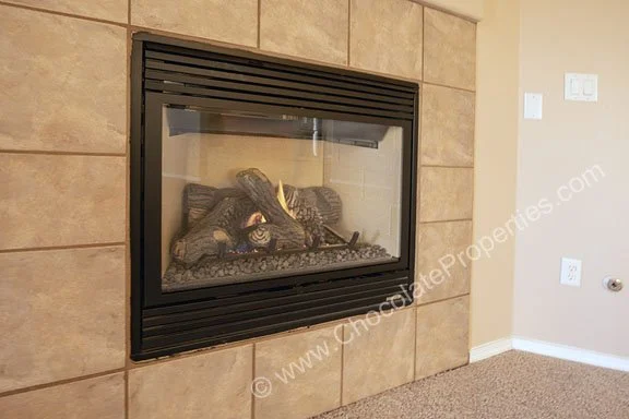 10420 Cantacielo_k_great room B gas fireplace.jpg