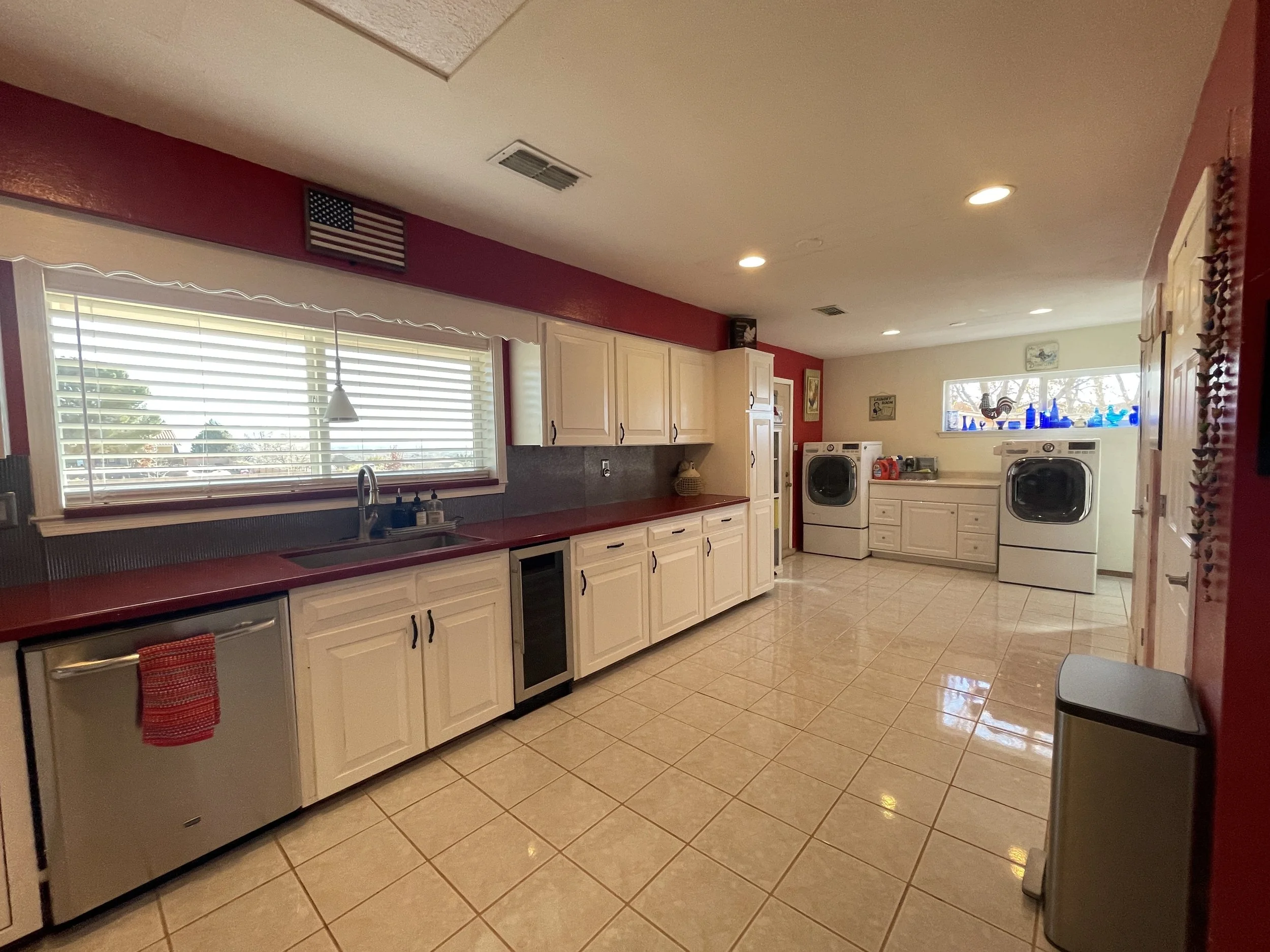 Reclining95_kitchen_C_IMG_3309.JPG