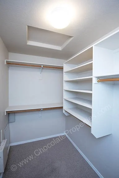 10420 Cantacielo_x_primary BR walk in closet - Copy.jpg