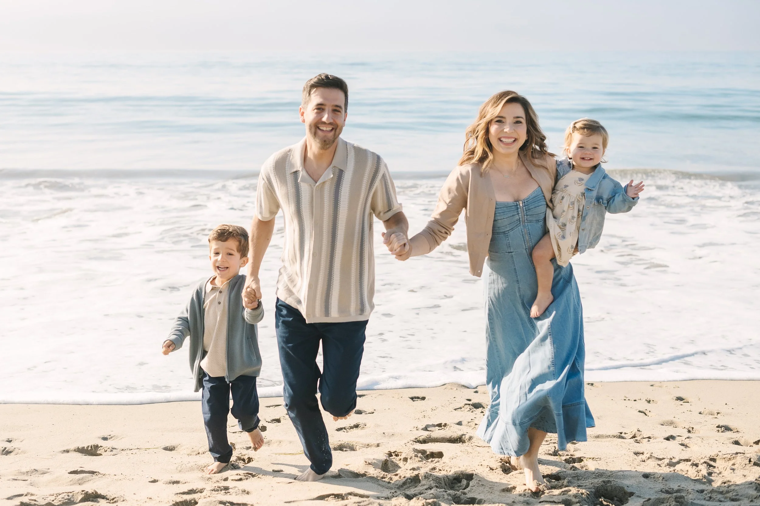 Los Angeles Spring Mini Sessions Malibu Family Portraits