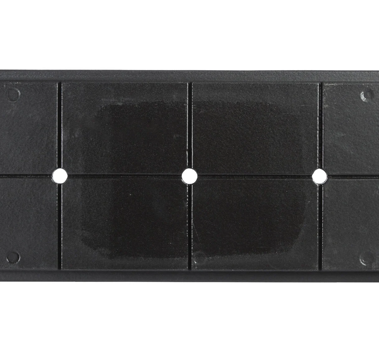  Includes 3 drainage holes with exit channels 