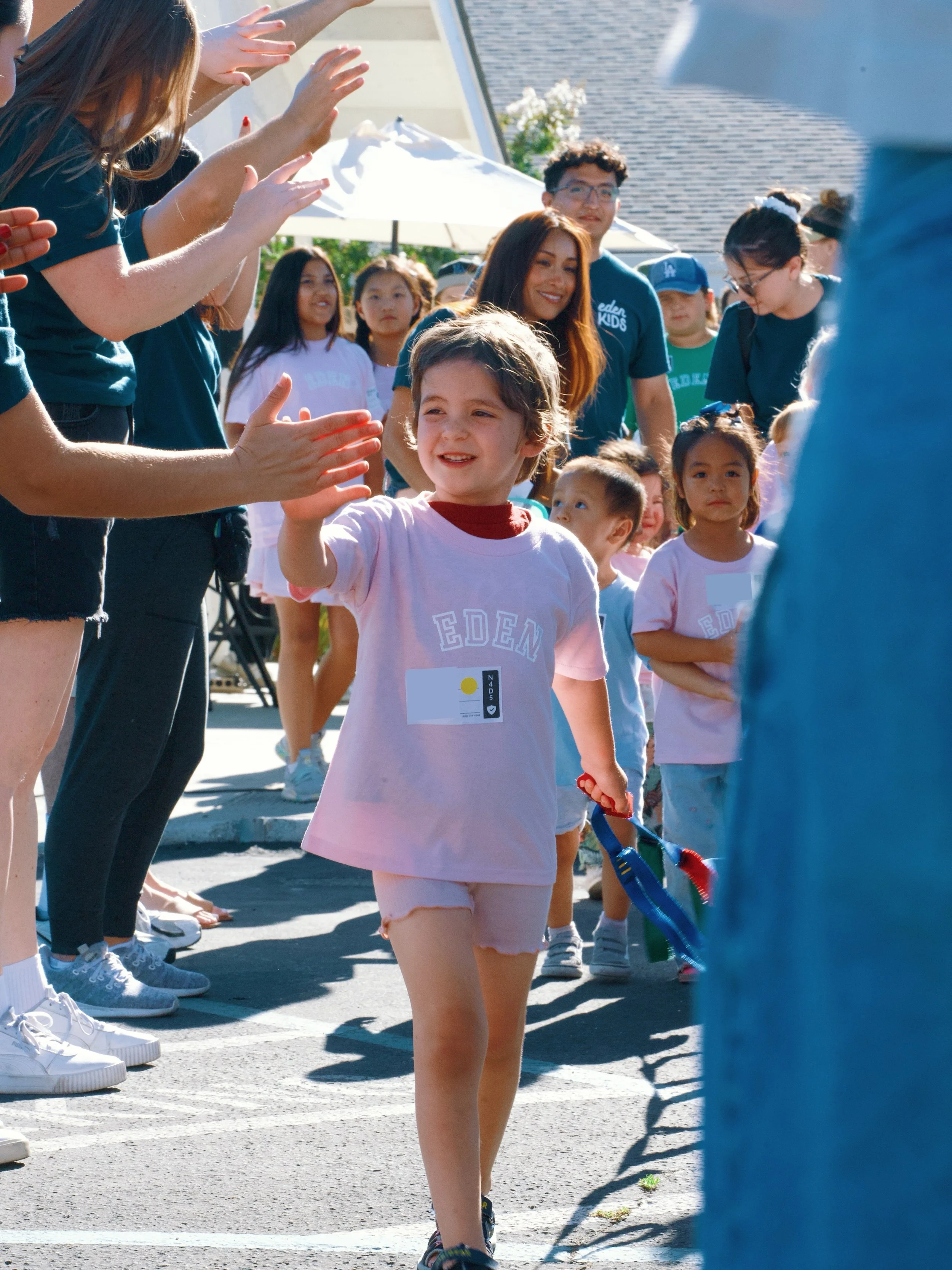 Summer photo dump 🌅

Can't wait to celebrate the end of summer with you this Sunday, September 13 at 9:30am + 11am!

There will be a bounce house obstacle course and Mister Softee Ice Cream after service, it's the perfect Sunday to invite a friend.

