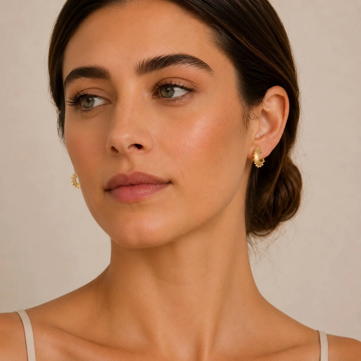 Elanor-Hoop-Earring-Model-2.jpg