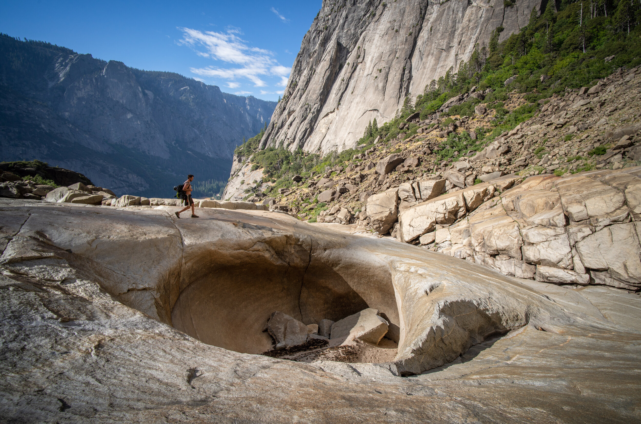  The largest swirlhole I have ever seen by a factor of 1000 lies near the base of Upper Yosemite Falls. 