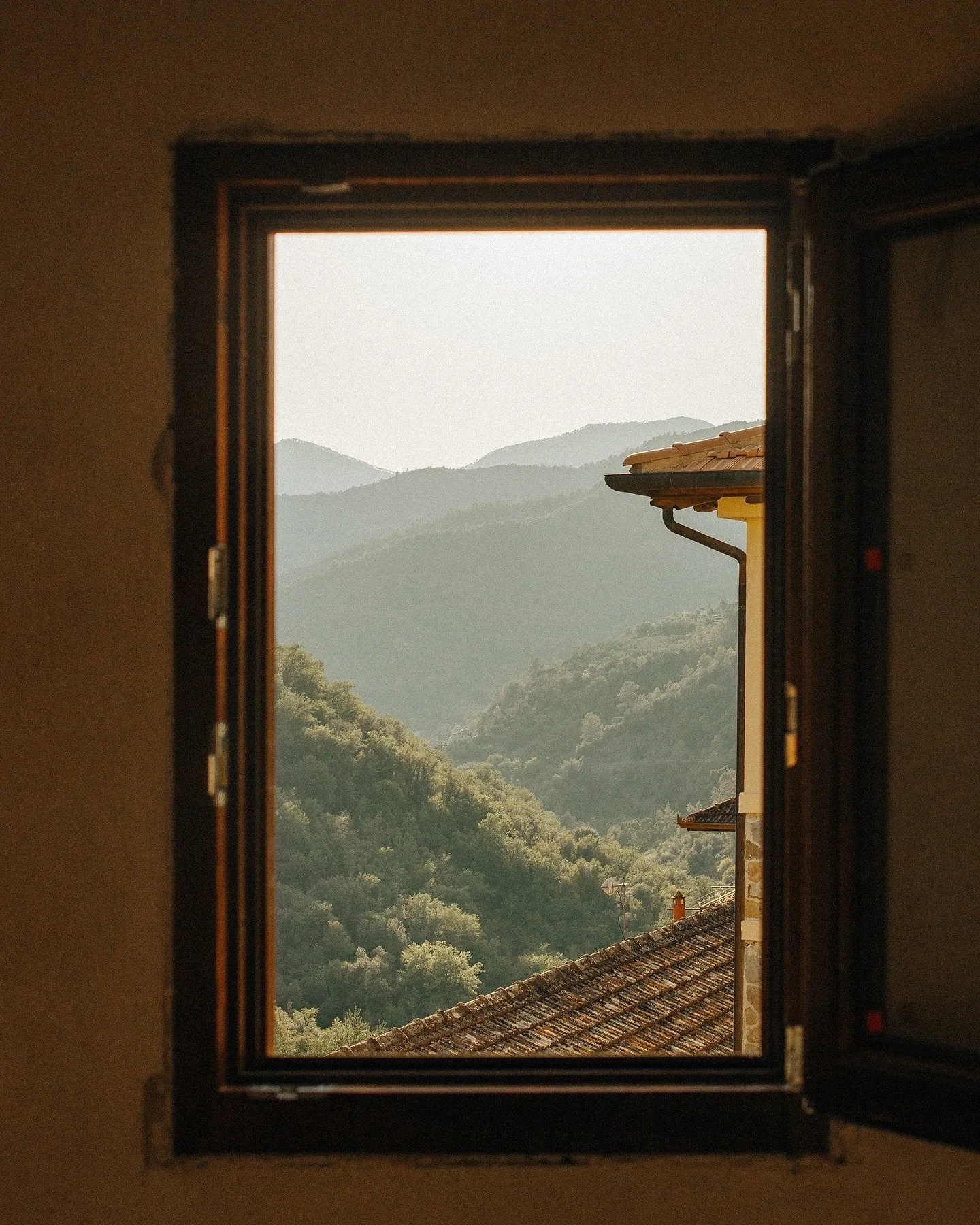 Italy Project Update: We have walls! We spent a few weeks this summer traveling around Italy collecting vintage lighting fixtures, furniture, glassware, and art. The taps have all arrived from Marrakech. The tiles are sitting on pallets outside ready