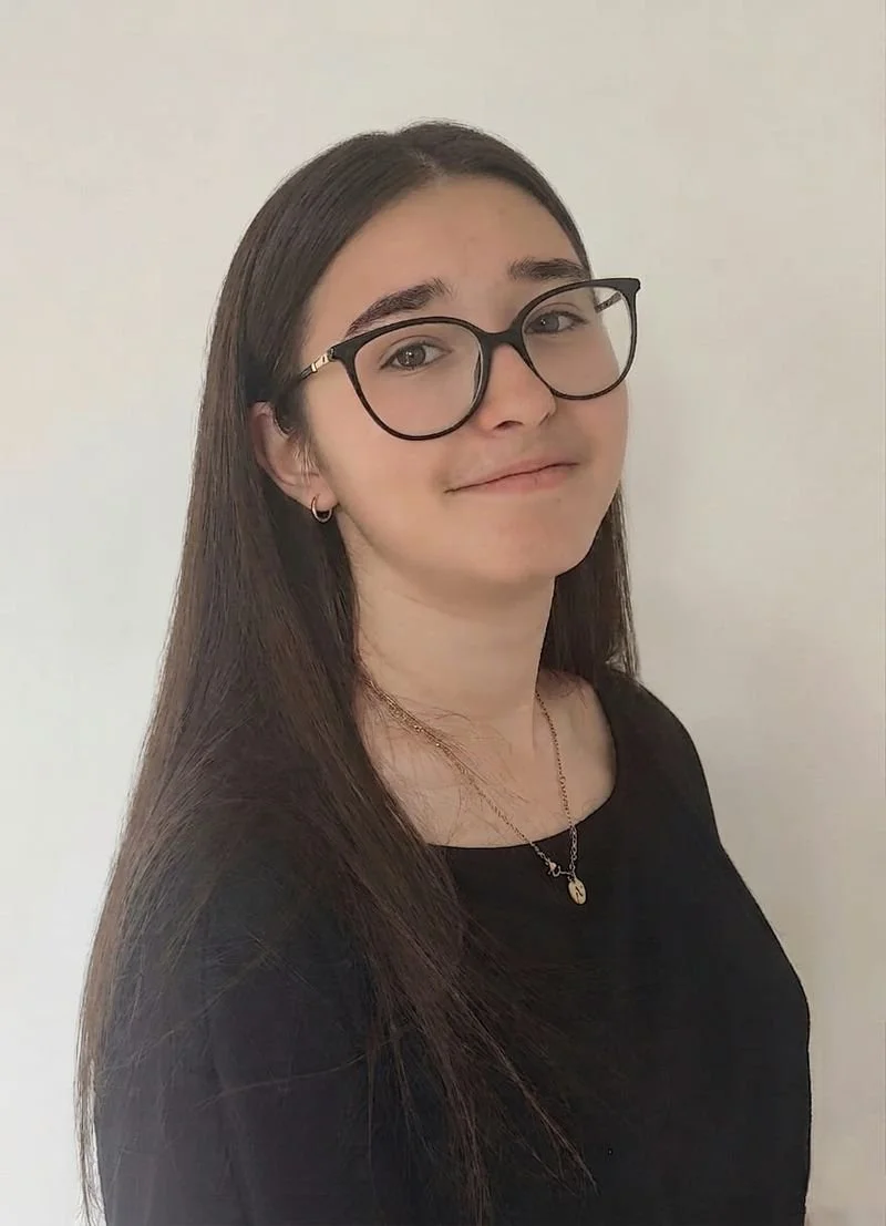 Alana Ygon
