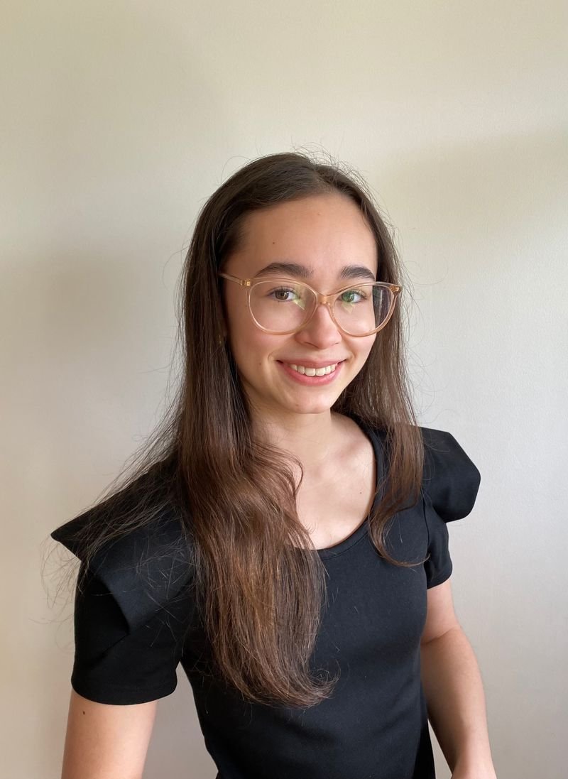Camille Delhaye Yu