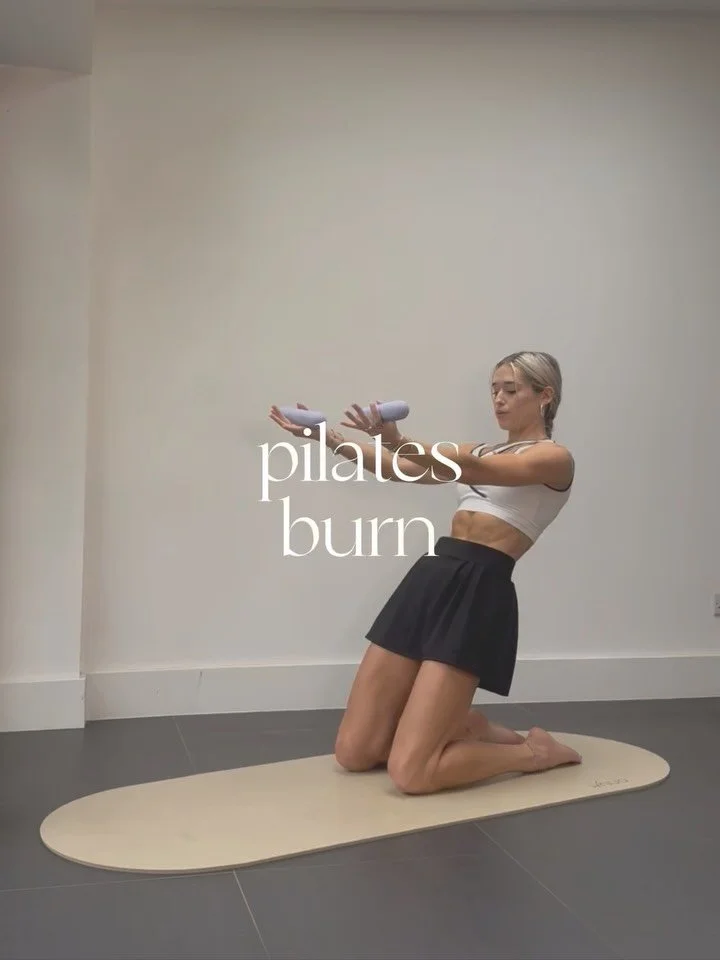 A fun &amp; spicy burn for you to save this weekend! Members a brand new int-adv Pilates Flow is going live on @sashaalexstudio tomorrow 6am GMT - I had fun with this one and I can&rsquo;t wait for you to try ✨✨

If you&rsquo;re new here > comment