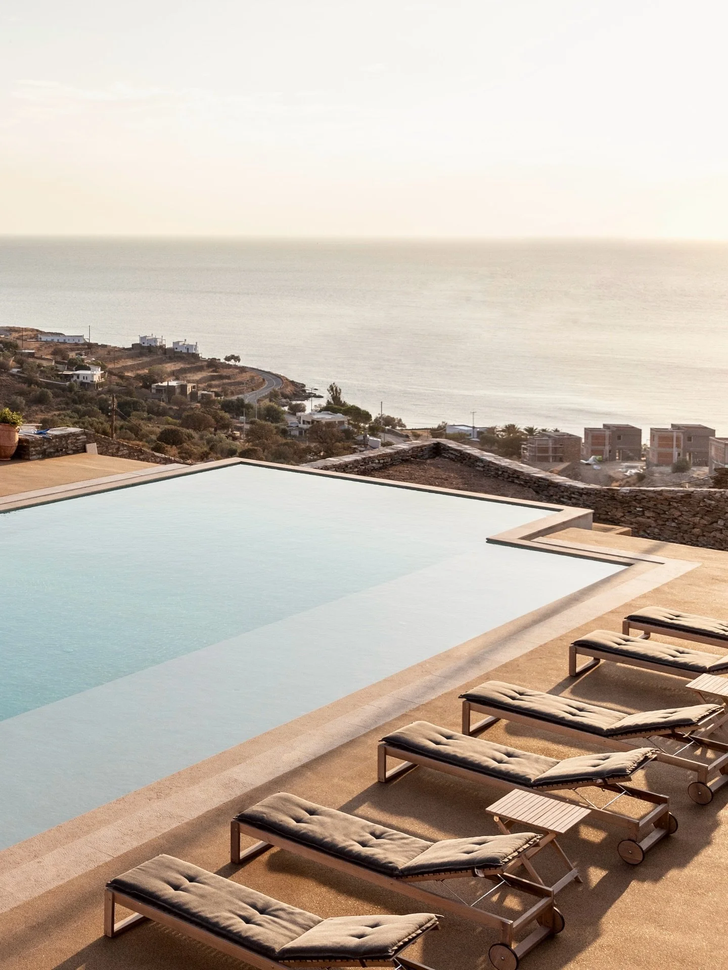 GREECE RETREATS 2026 🌊✨ Sept: 27/09-02/10 | Oct: 07/10-12/10 Join us in our breathtaking retreat home featuring panoramic ocean views on the secluded island of Kea this October&hellip;.I can&rsquo;t wait to return for our second year &amp; to share 