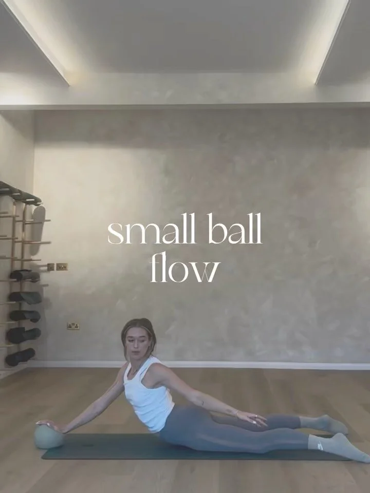 fresh &amp; juicy filmed just yesterday! members I had such a fun afternoon creating in the studio yesterday ✨ coming soon on @sashaalexstudio short morning stretch &amp; flow, full length slider and a short small ball flow! If you like these flows- 