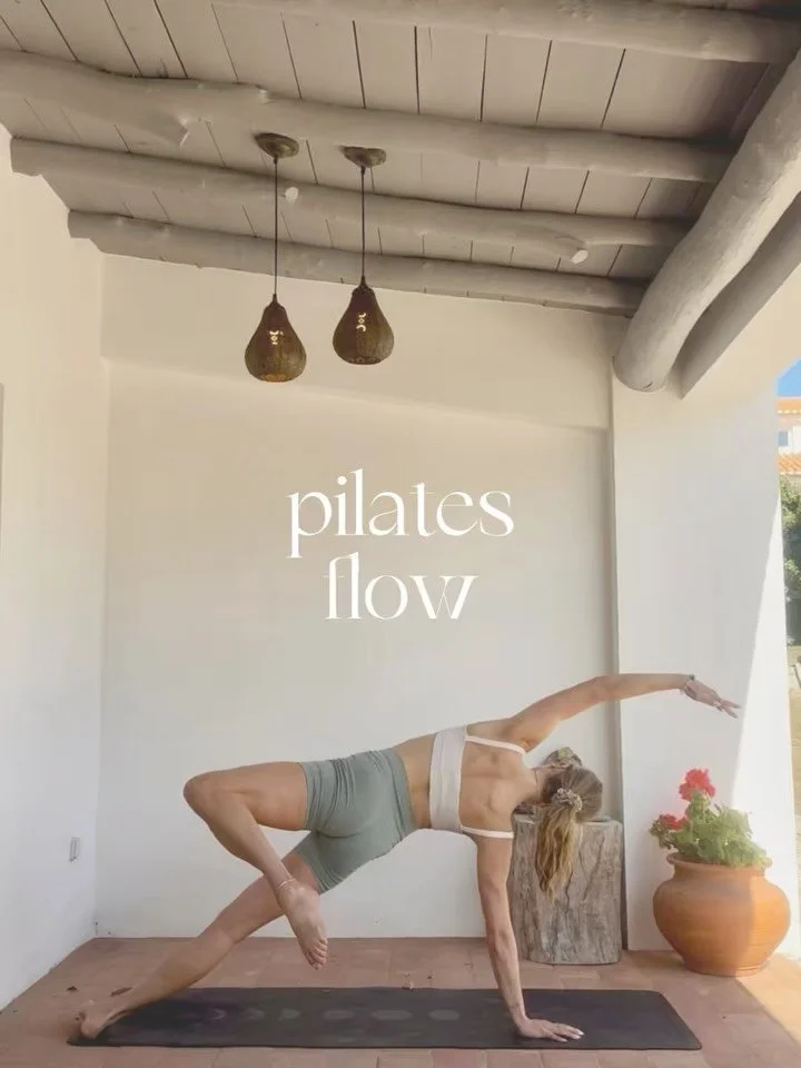fresh flows filmed just this afternoon here in Ericeira 🌊 nothing makes me feel more at home than moving my body by the ocean&hellip;these are inspired by a couple of classes I filmed this afternoon members! Coming soooon @sashalexstudio

If you lik