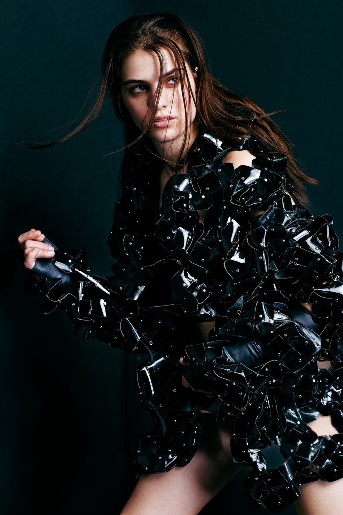 Black Roses x Dauphine