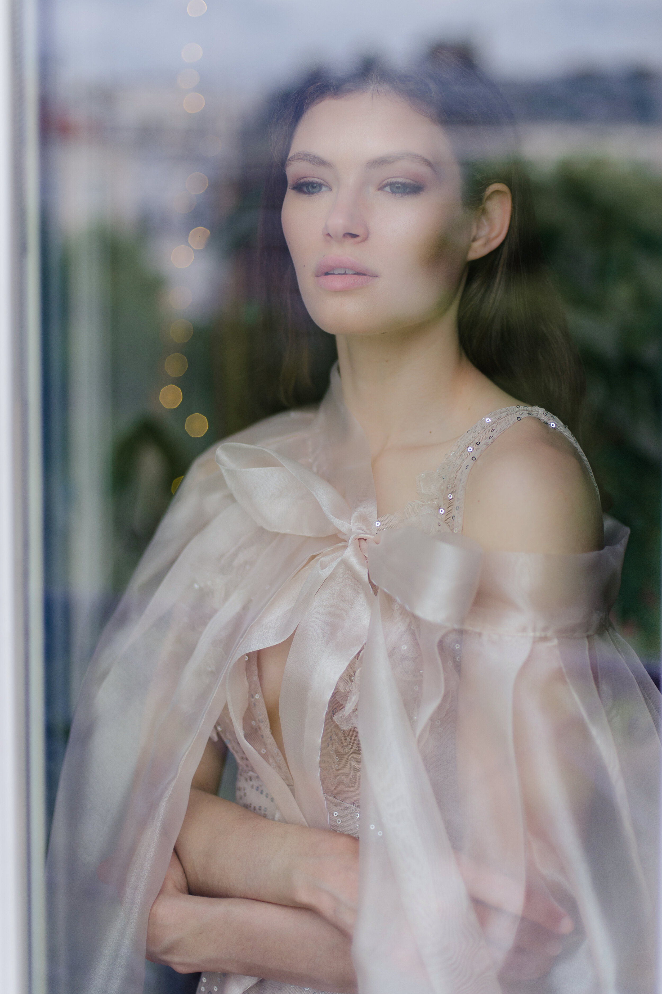 A Beauty in the City of Lights x Paris