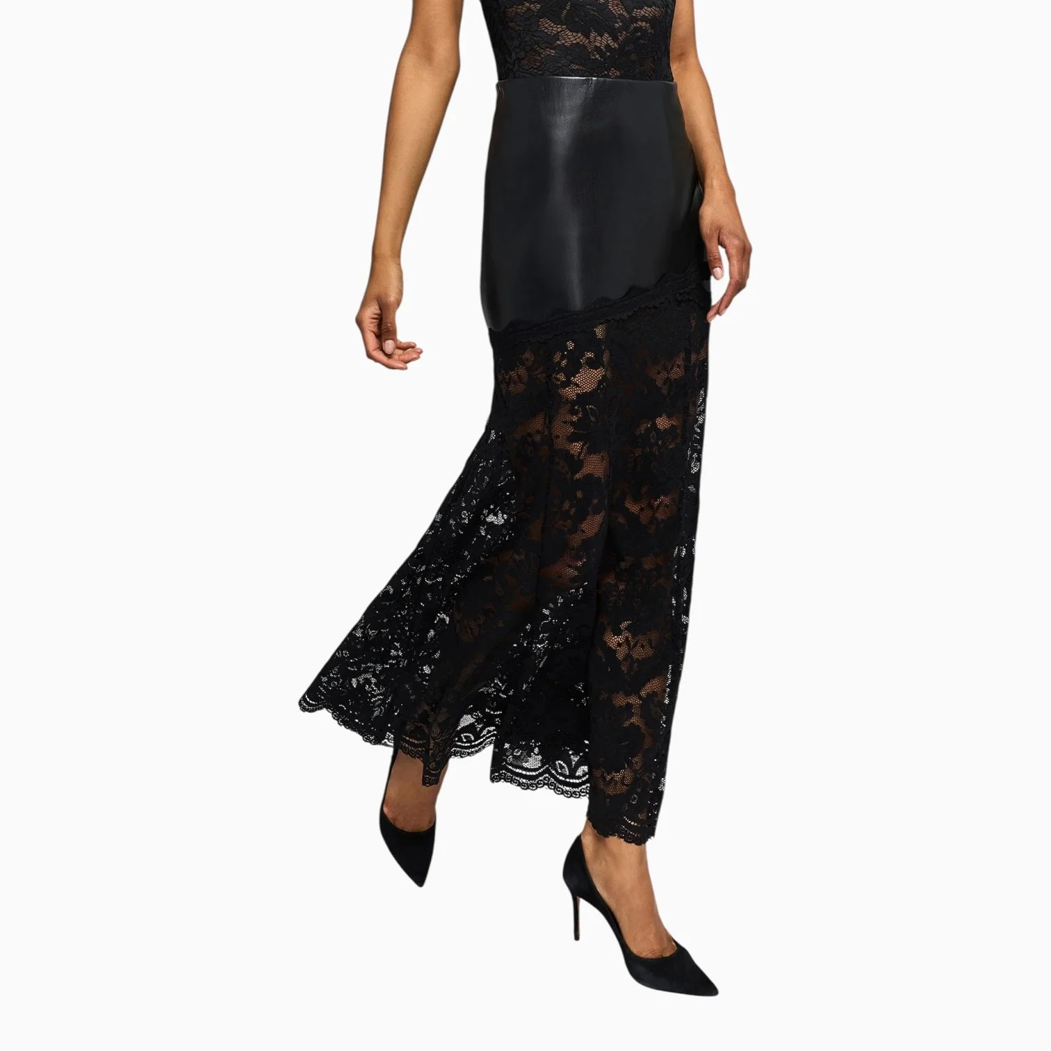 F26_PerrineLaceComboVLSkirt_GloriaLaceBodysuit_Black4.1-Photoroom.jpg