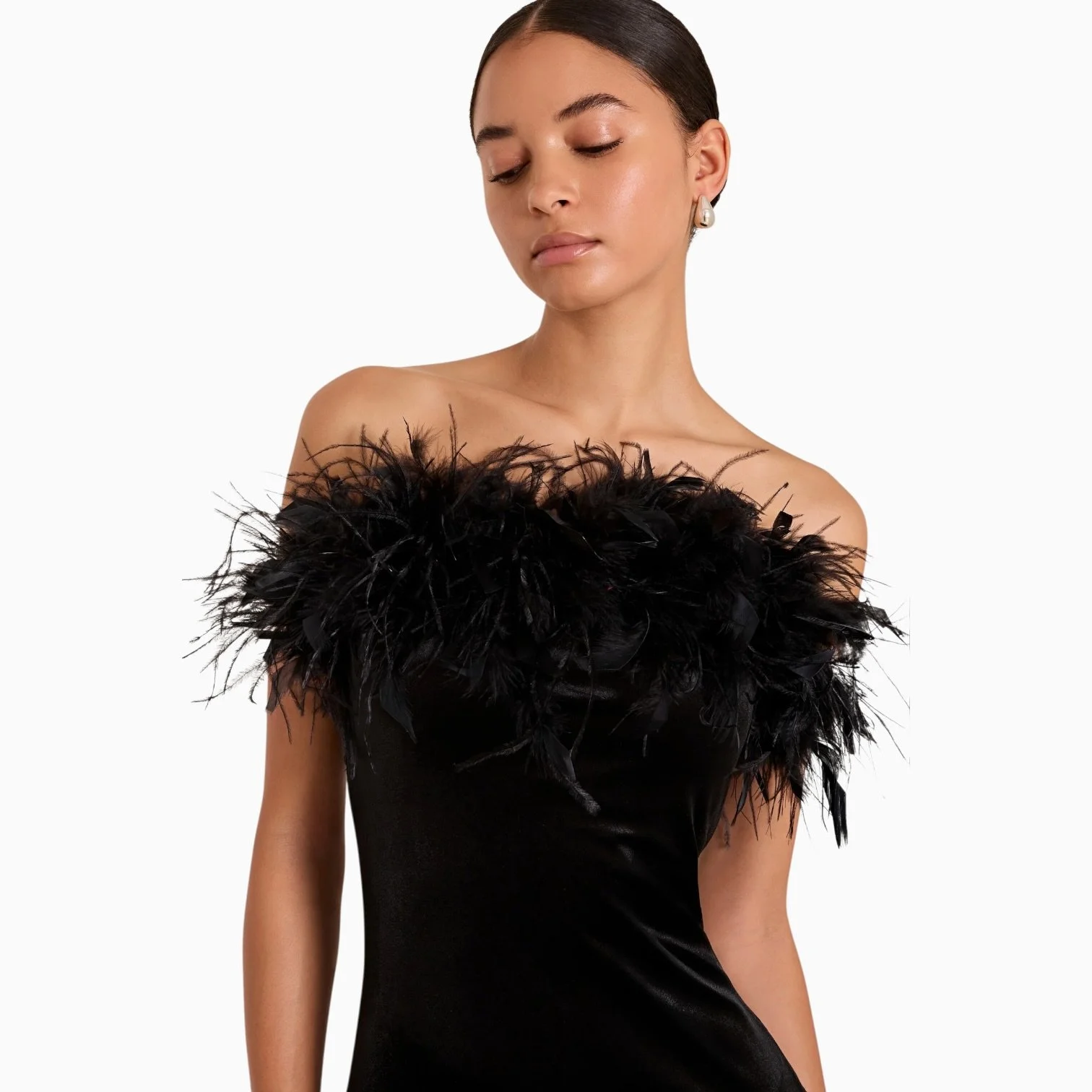 VE23164_ELLA_GOWN_BLACK_D-Photoroom.jpg