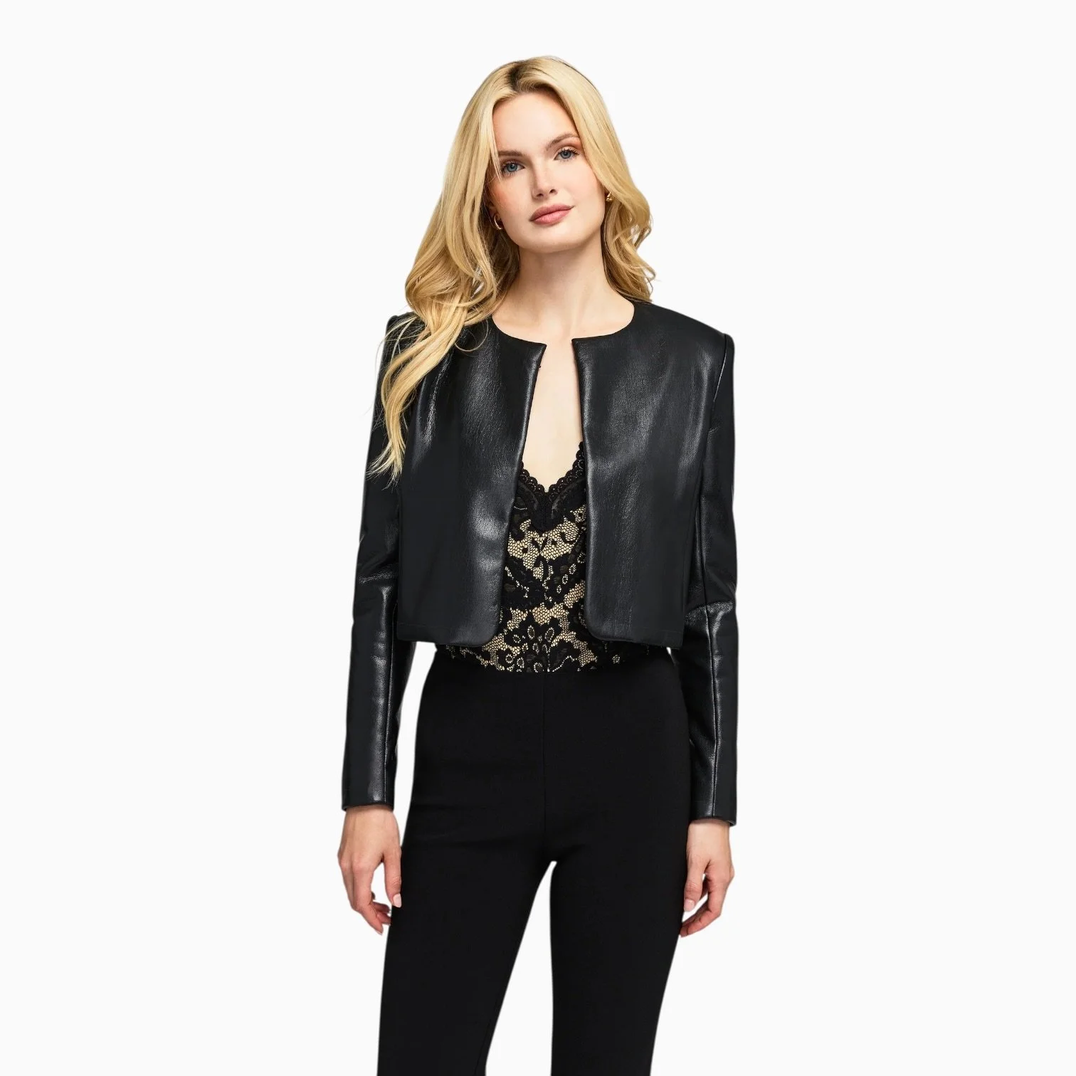F26_LindyVLJacket_Black1-Photoroom.jpg