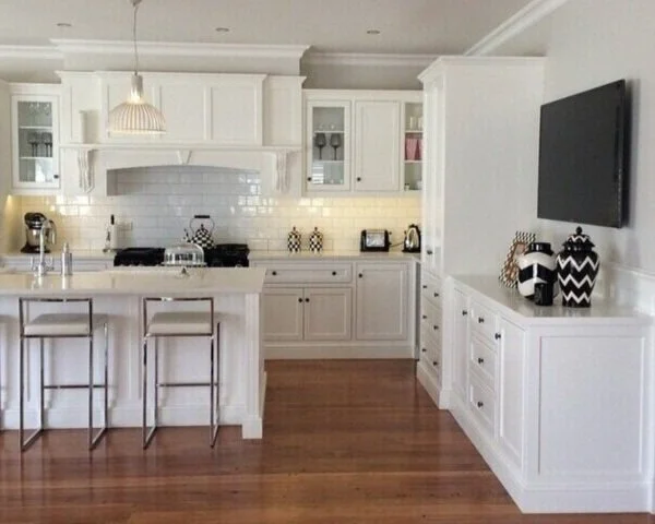 kitchen-emma-villa.jpg