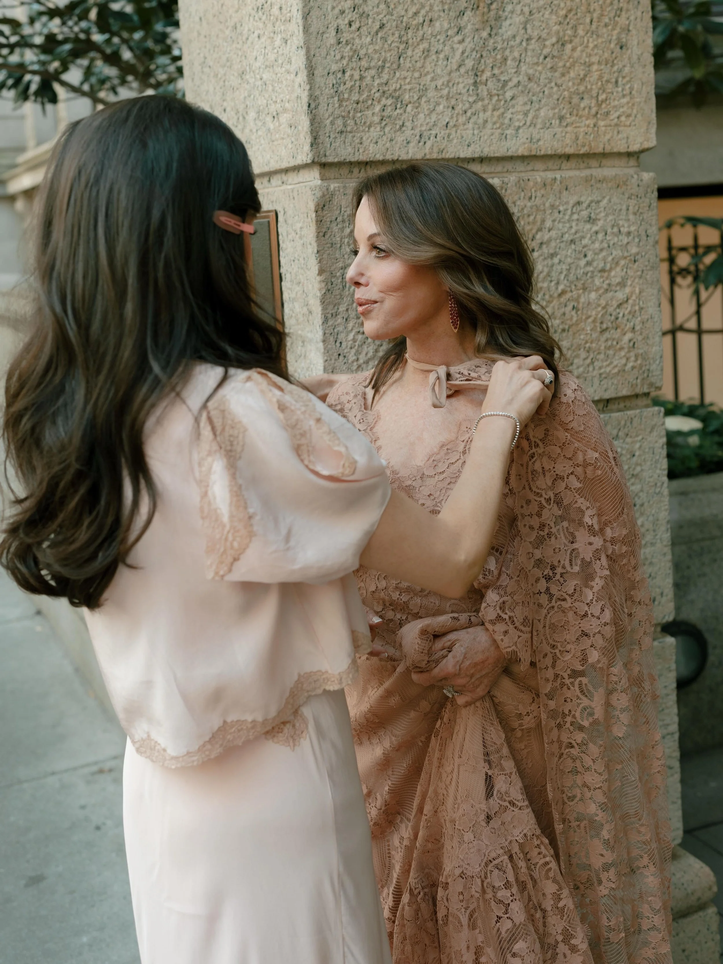 Heading into Mother&rsquo;s Day weekend with all of our lovely MOBs and MOGs top of mind 🤍 It&rsquo;s always such a privilege to get to know these women and celebrate their daughters and sons alongside them.

#augustacole #augustacoleweddings #mob #