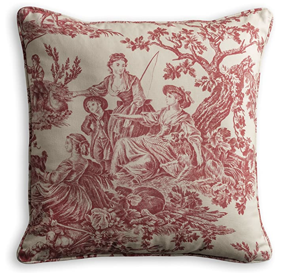 Toile-Pillow-4.png