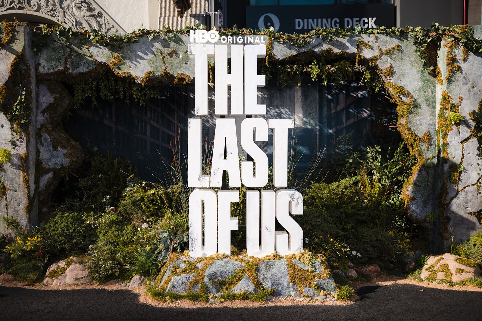 THE LAST OF US S2 PREMIERE