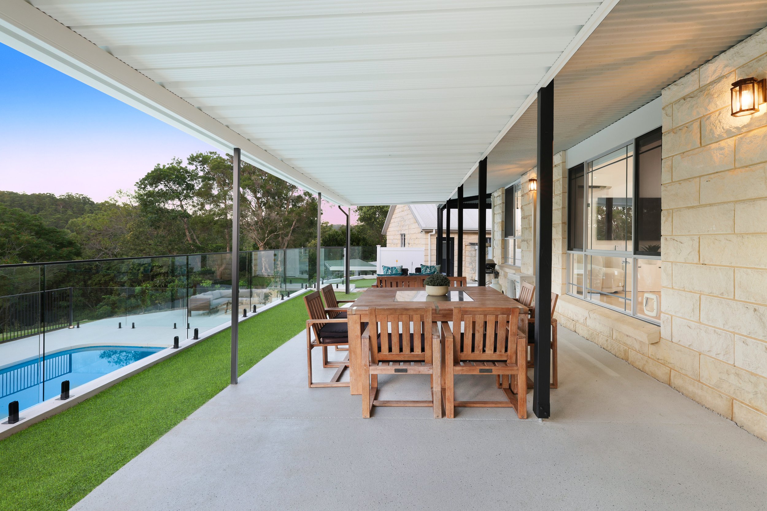 25 Aylesham drive Bonogin-14.jpg