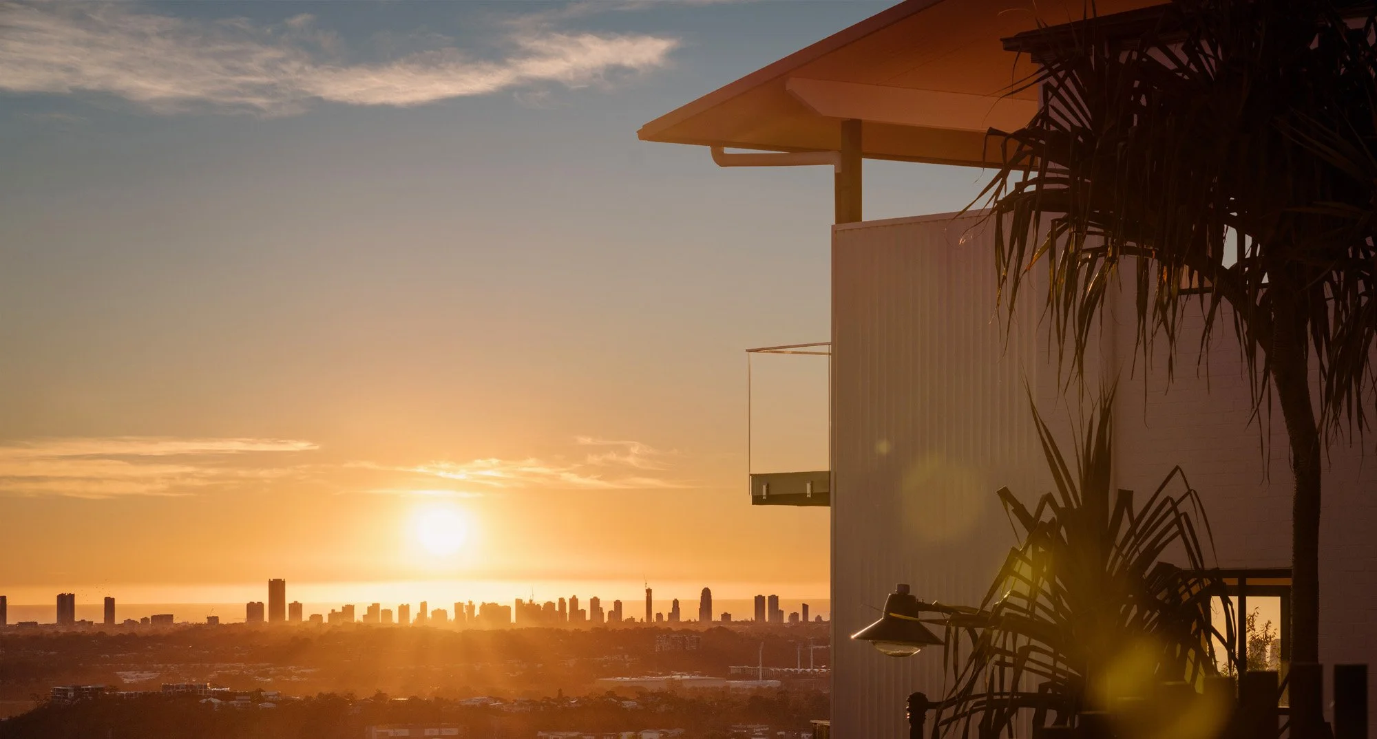 THE SUMMIT  Gold Coast