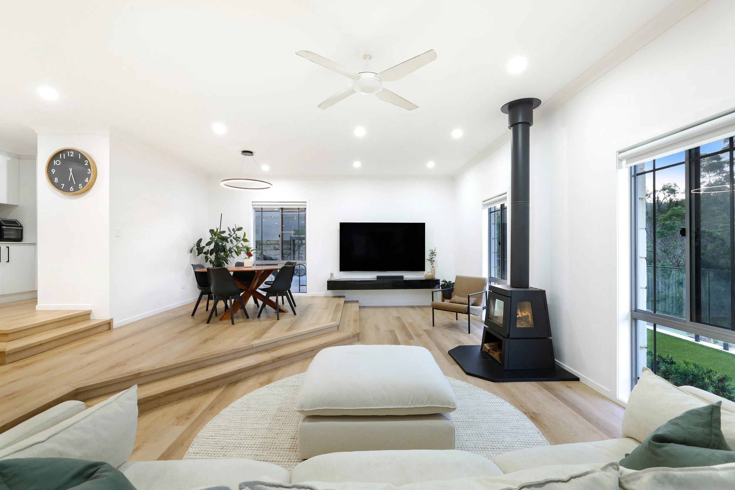 25 Aylesham drive Bonogin-13.jpg