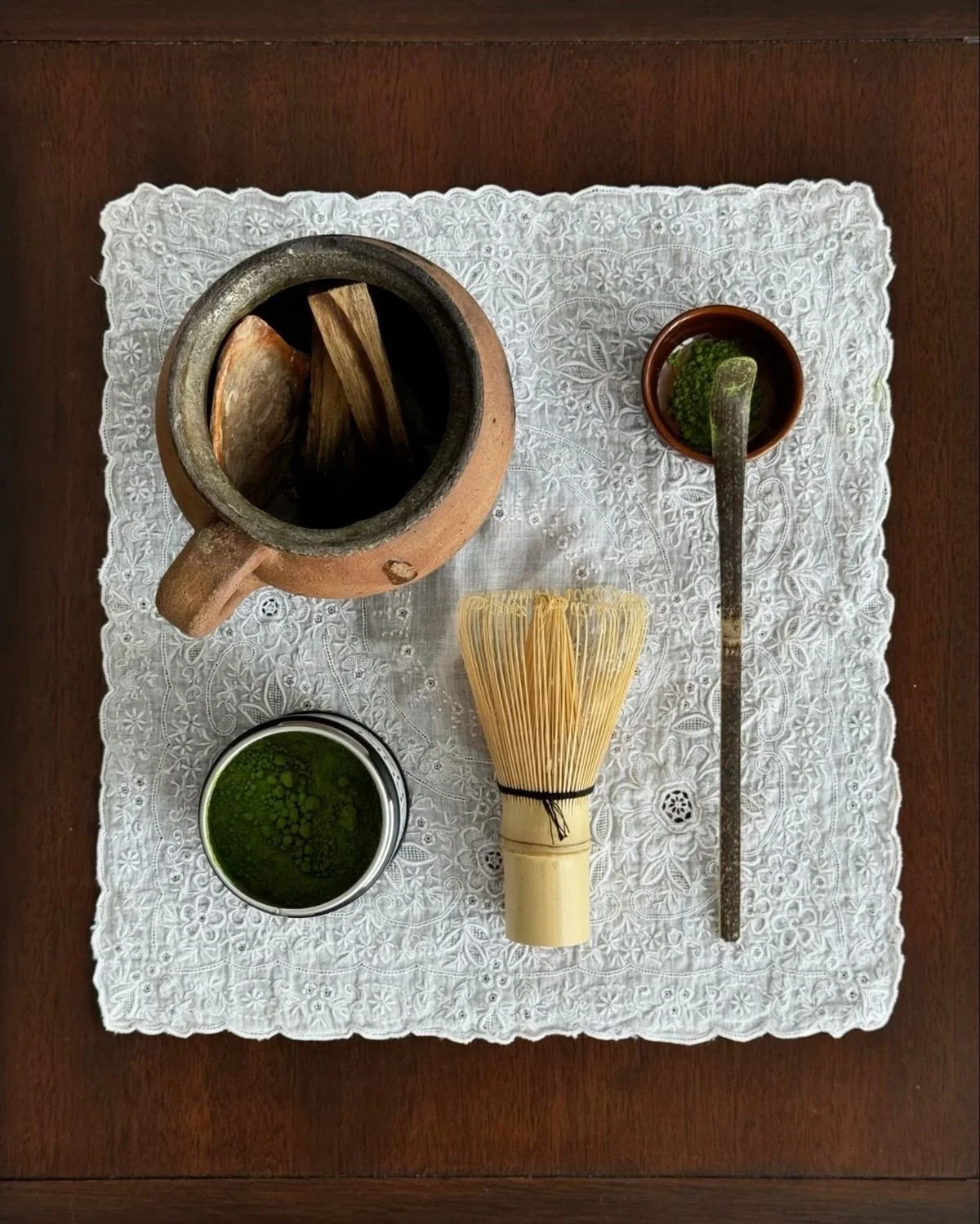 The Art of Small Living / Japanese Homes Edition
