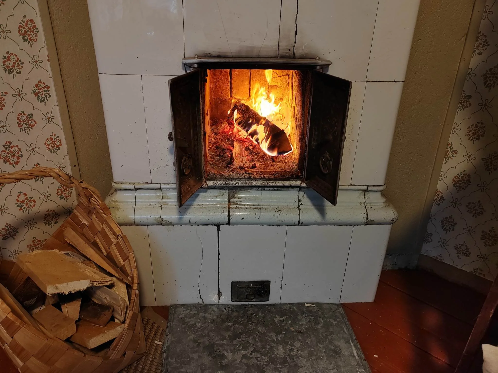 Iso-Puolalan aukioloajat