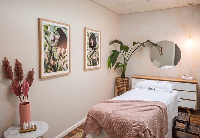 Missing our space 🤍

What&rsquo;s the first treatment you&rsquo;ll be booking when we reopen?

COMMENT BELOW 🥰

#pureskinbeautyandspa