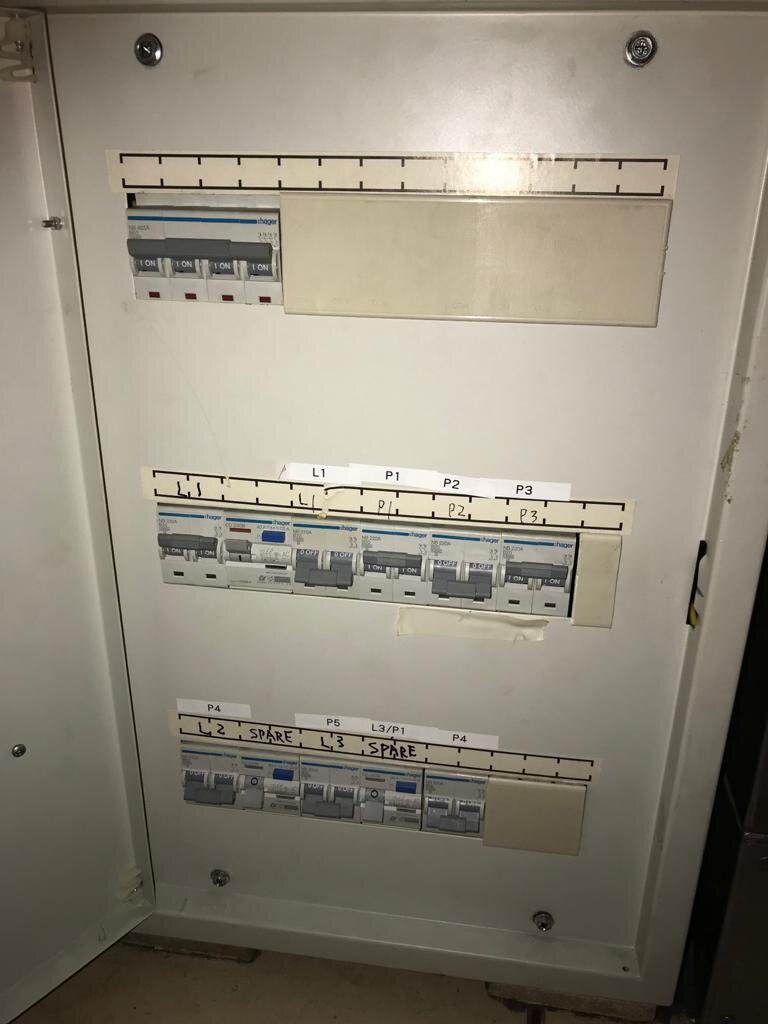 937e65ad-3fd8-4dfc-bbda-abd49e4b46cf.jpg