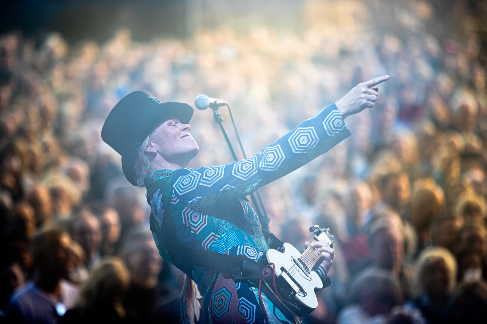 Anonyme Akustikere til Sentrum Scene før jul!