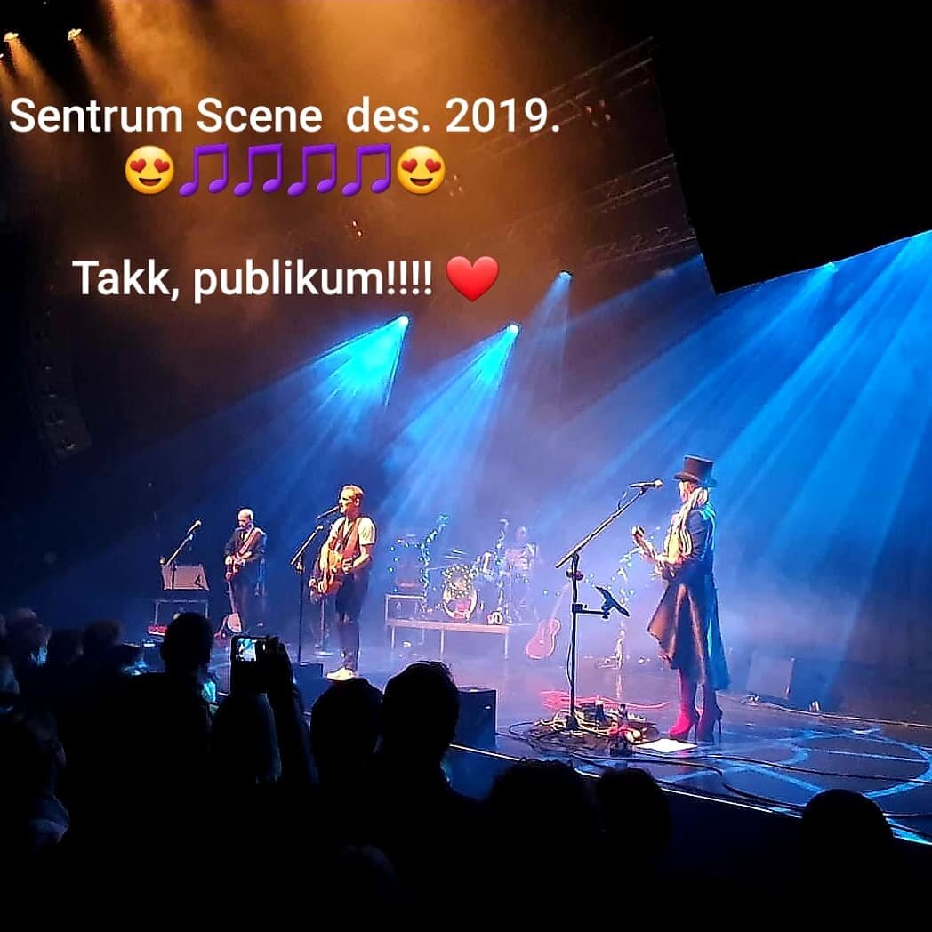 Herlige konserter p&aring; utsolgt 
Sentrum Scene x2!!😁😁
#diderre #julekonserter #tradisjon #tr&oslash;kk