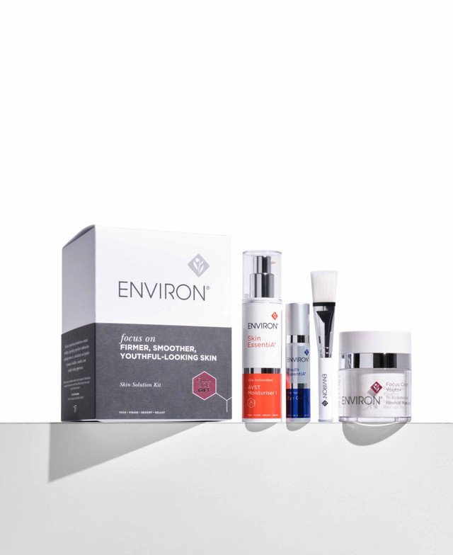 SKIN-SOLUTION-SETS-YOUTHFUL-01_1__59793.jpg