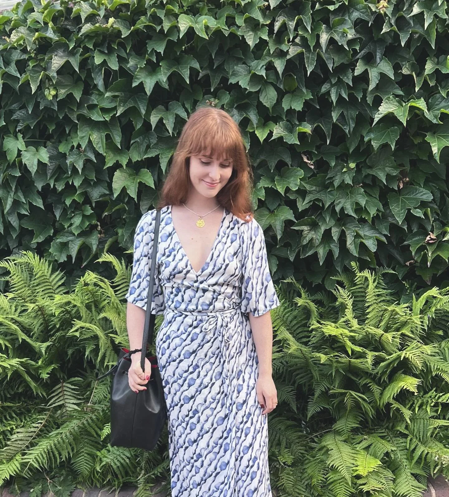 beautiful, dreamy day at wimbledon. if you’re ever looking for the ultimate wimbledon companion, @s_gage is your gal. fruit from home! avocado sandwiches! a killer ‘fit! polaroids! 🎾🤍 thanks @wta for the invite