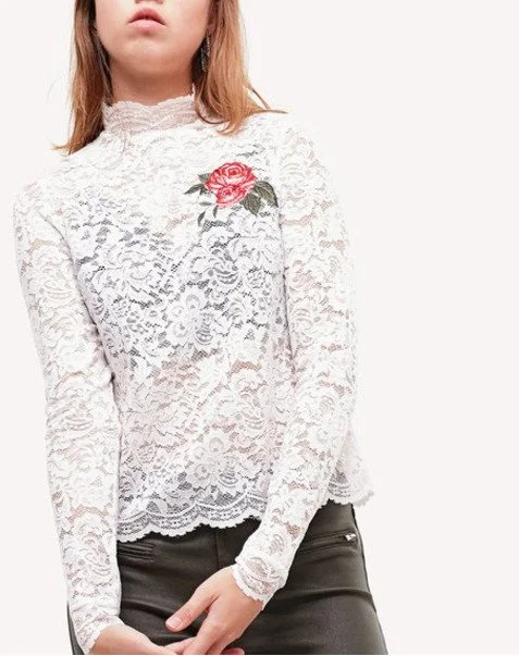 Floral embroidery design - STRADIVARIUS