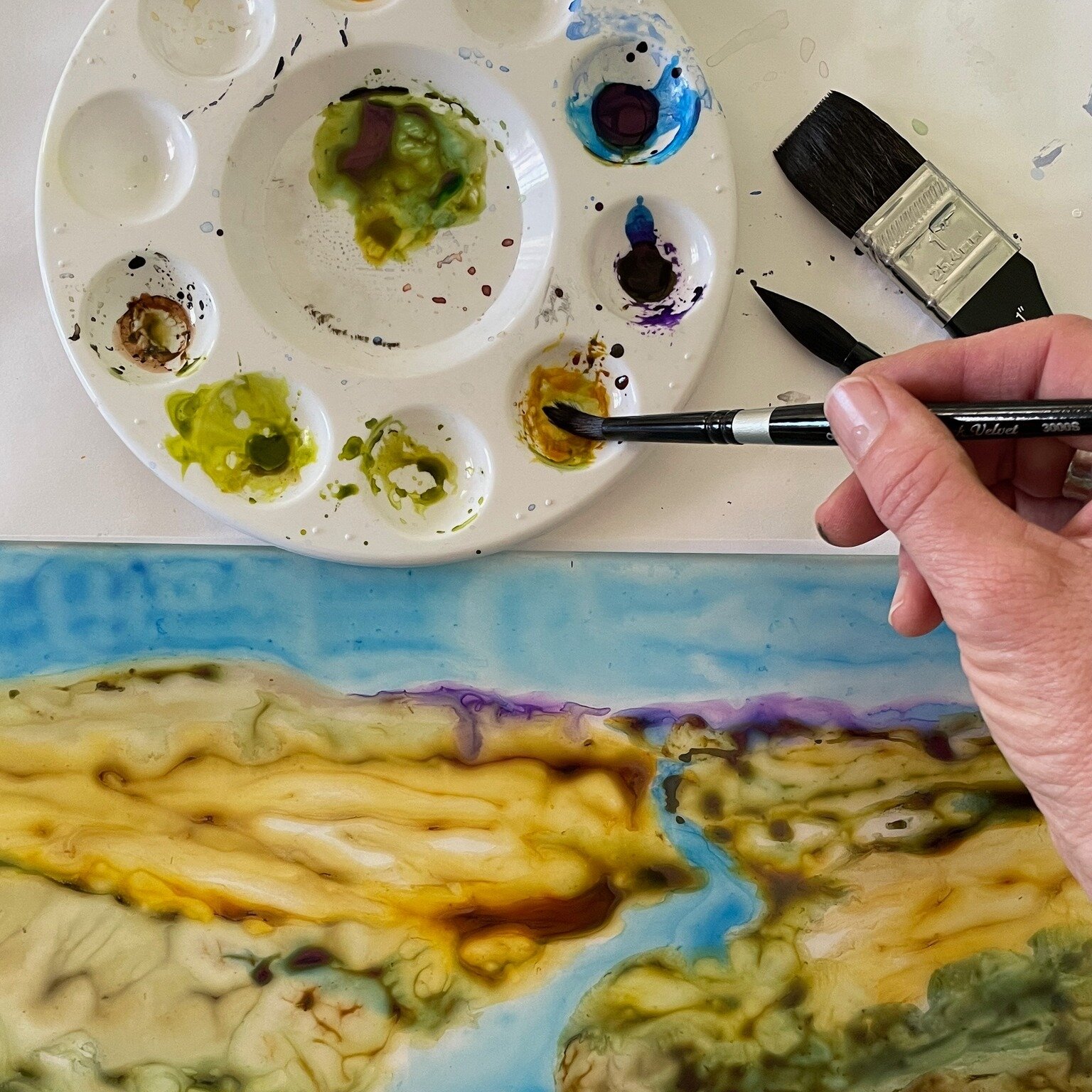 ✨ School Holiday Workshop - Monoprint Landscapes with Sally Black ✨

🌅 Be inspired by the landscape around Strathnairn and learn how to make a unique monoprint* under the expert tutelage of Canberra-based printmaker artist, Sally Black!

📷 The full