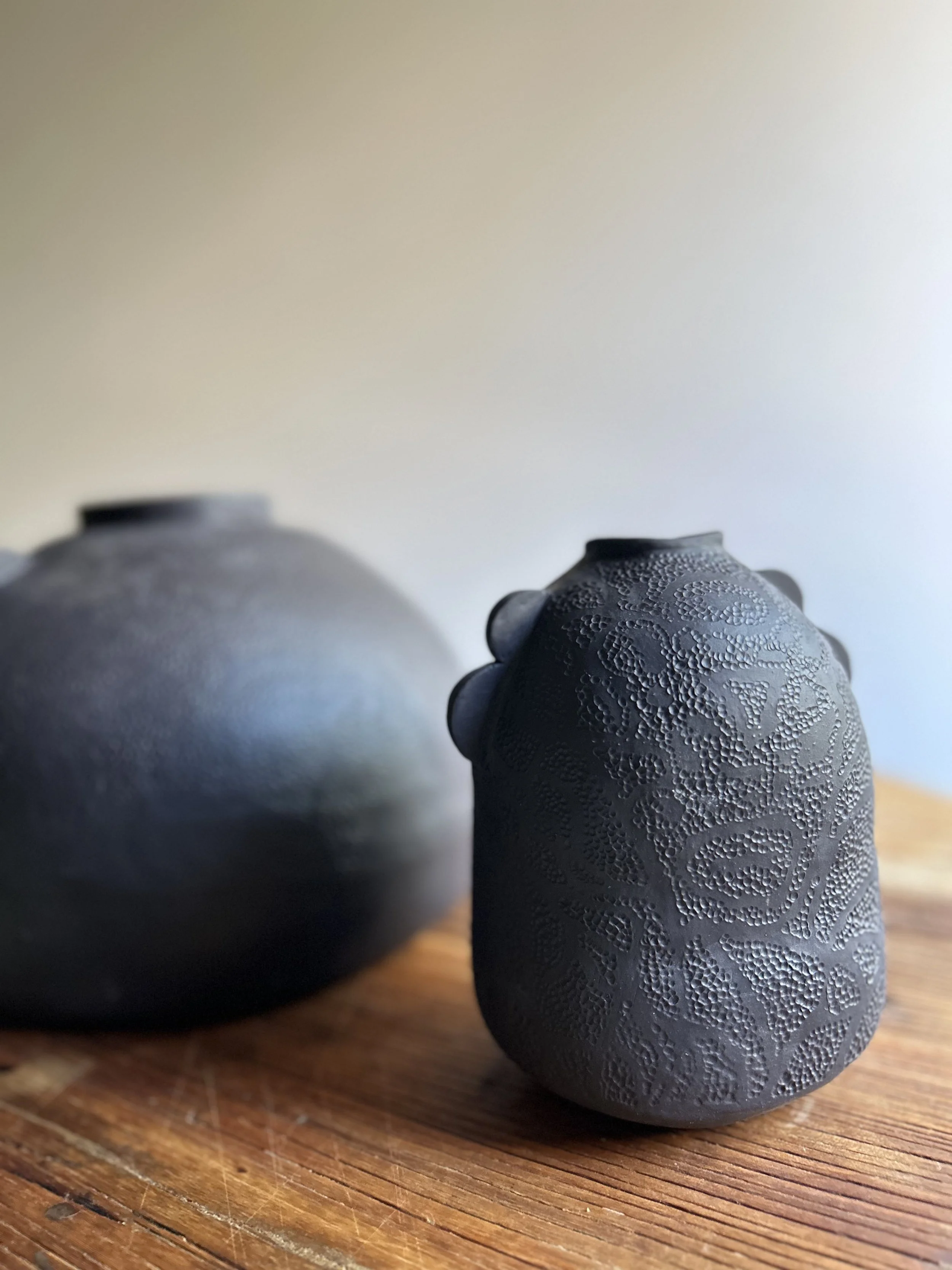 Anna Williams, Scribbly Gum Vase