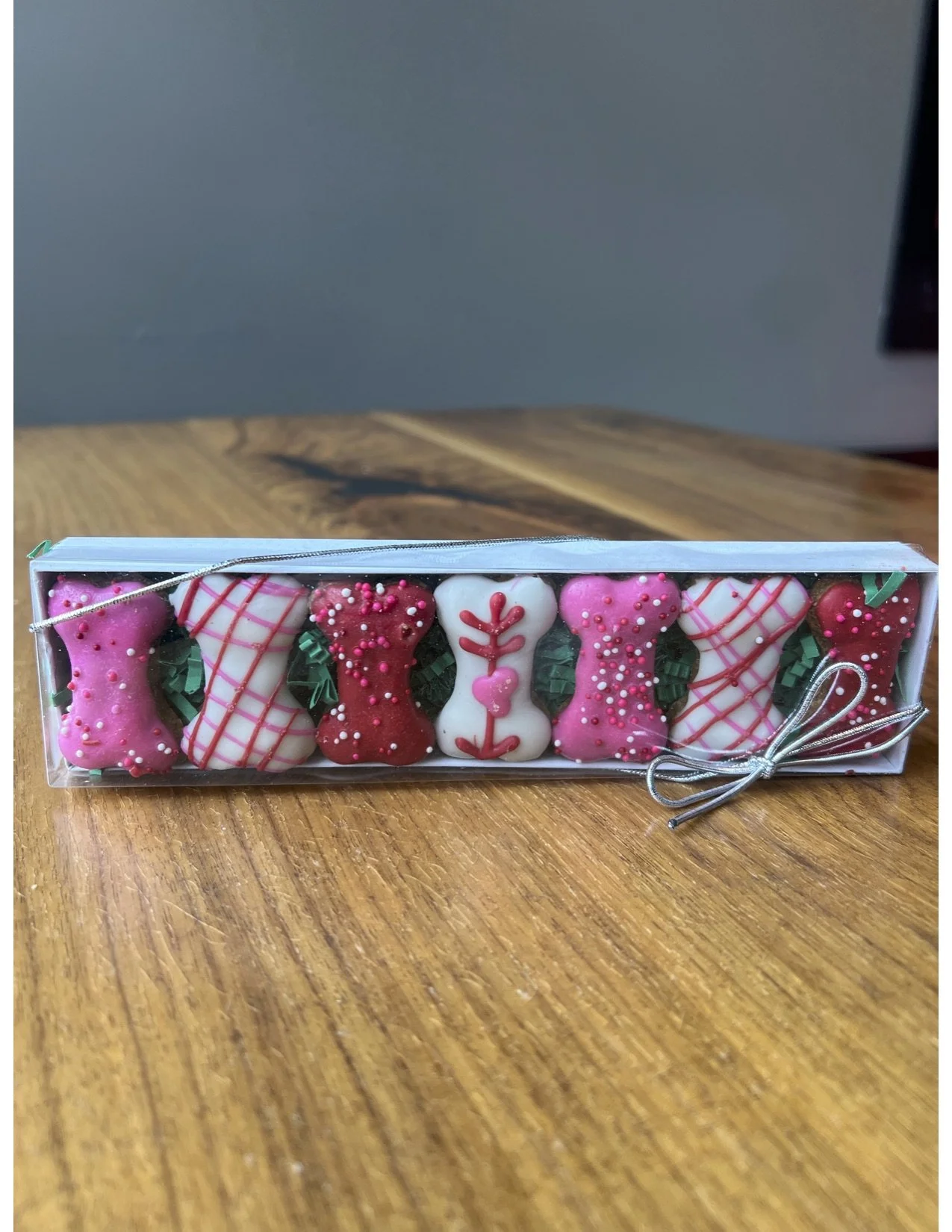 Dog Treat - Valentine 7 pack