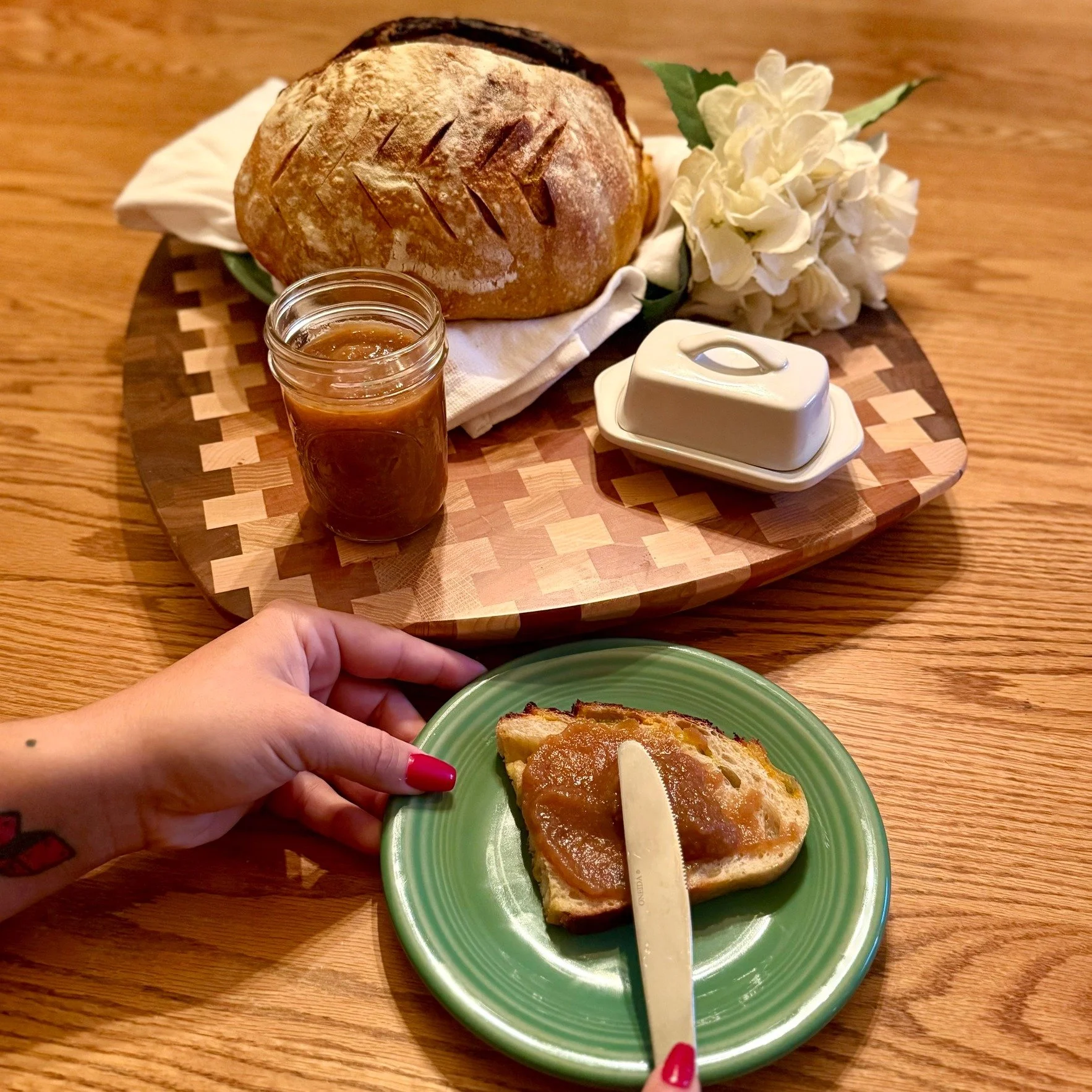 Fall flavors are in full swing in the newest Garlic Press! 🍂 This issue features a must-try Chai Spiced Apple Butter, the perfect blend of warm spices and Minnesota apples.

Catch the full recipe and all the rest of the Garlic Press at the link in b