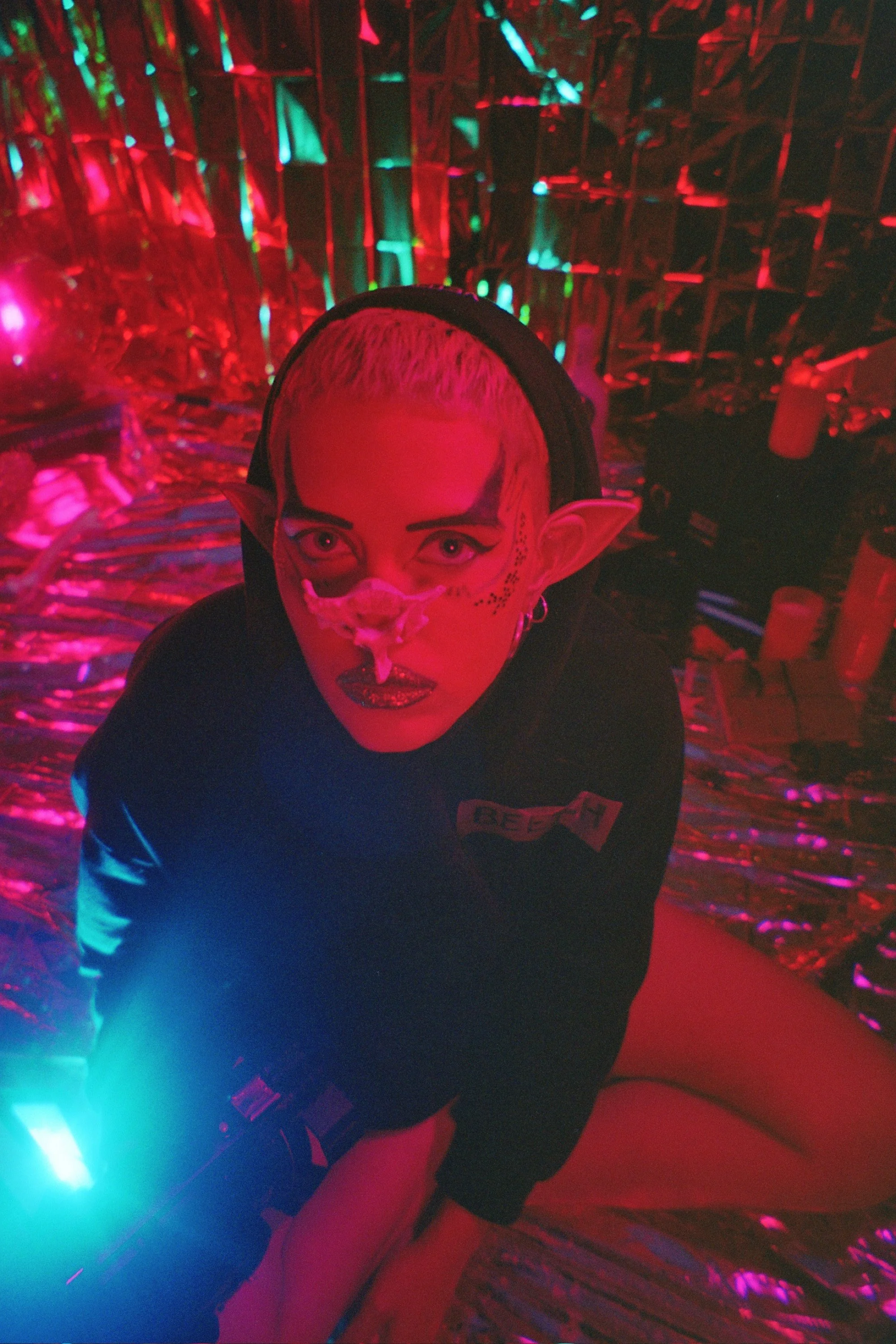 _19_0191 - OF MANIFESTO.JPG