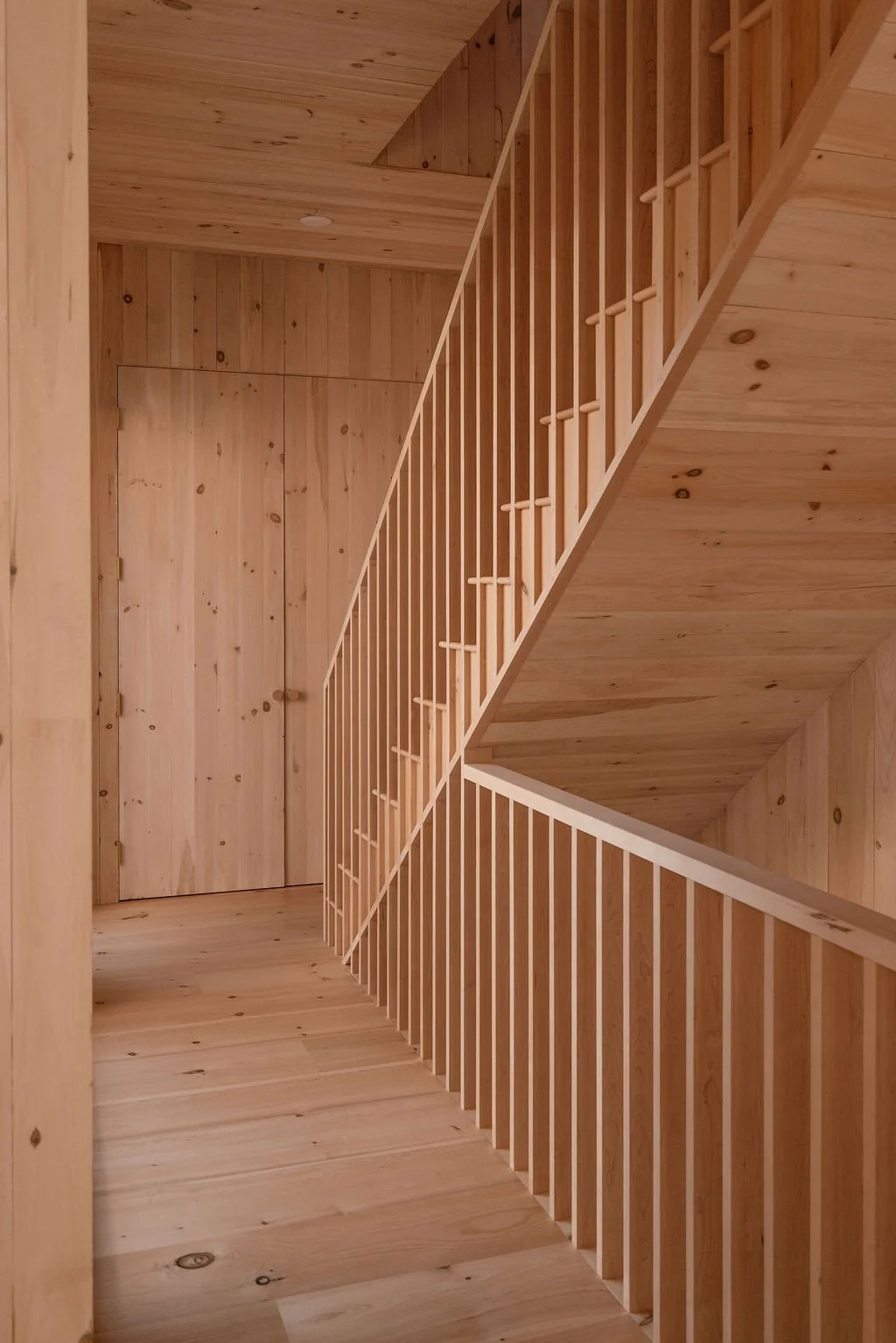 BarrettMadeStaircase_CarleyRuddPhotography.jpg